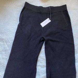 New with tags: The Reset R Label Essential Knit Pants - Black size L